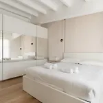 Guesthost - Cozy Porta Vittoria Area Apartment Milan
