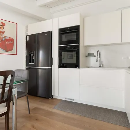 Apartment Guesthost - Cozy Porta Vittoria Area Milan