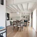 Guesthost - Cozy Porta Vittoria Area * Milano
